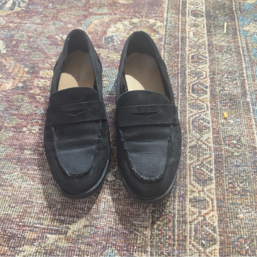 Old Navy Black Loafers – Size 8